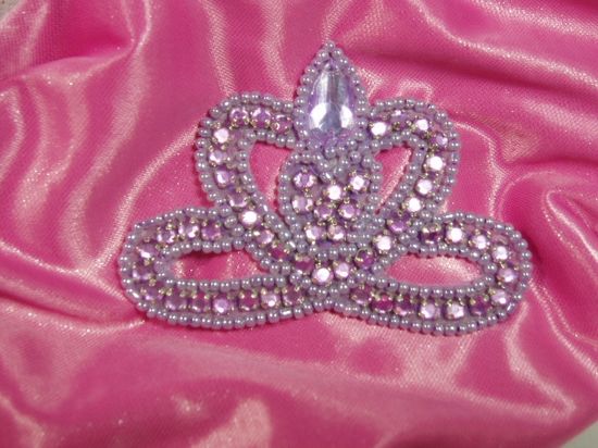 0025  Lavender Crown Jewel Rhinestone Beaded  Applique 3"