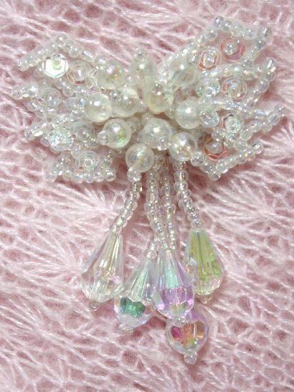 0036  Crystal AB Bow Sequin Beaded Applique 2.5"