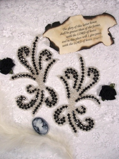 0042A Black/Silver Rhinestone Mirror Pair Beaded Appliques