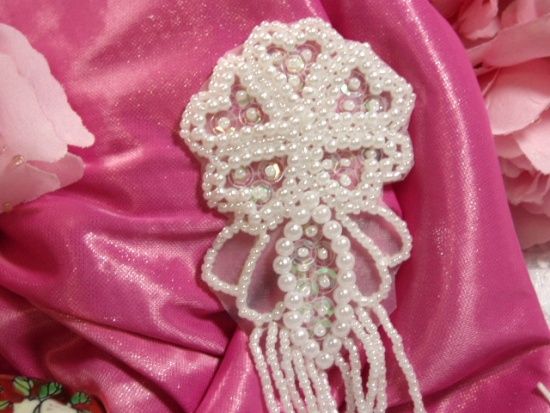 Crystal Pearl Dangle 4.5" Sequin Beaded Applique 0103