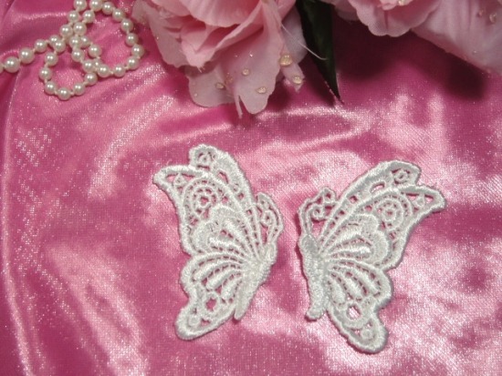 0125BF Ivory Venice Lace Butterfly Pair Appliques