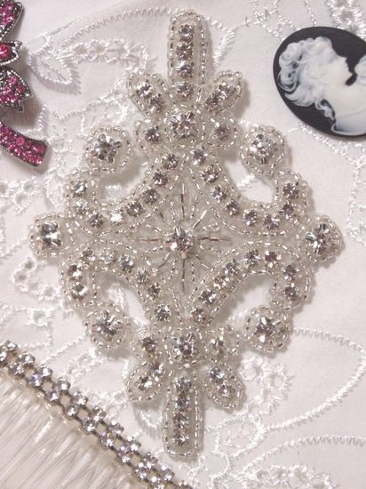 0153 Silver Genuine Rhinestone Beaded  Applique 4"