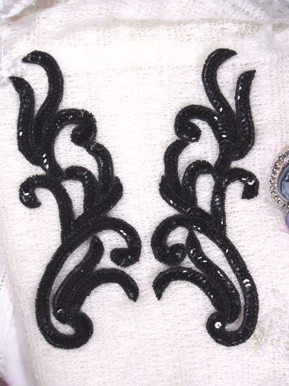 0170 Black Mirror Pair Sequin Beaded Appliques 9"