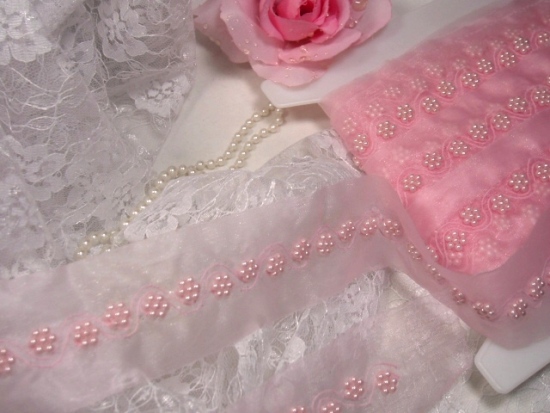 0209  Pink Pearl Flower Beaded Trim