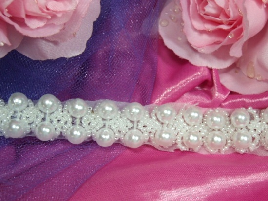 0214  White Double Pearl Beaded Trim