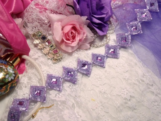 0238  Lavender Diamond Jewel Beaded Trim / Appliques