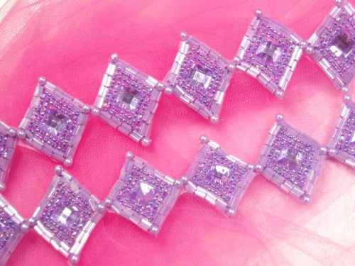 0238  Lavender Diamond Jewel Beaded Trim / Appliques