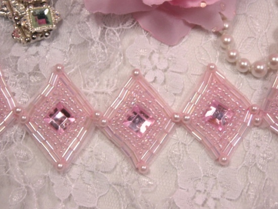 0238   Pink Crystal Diamond Jewel Beaded Trim / Appliques