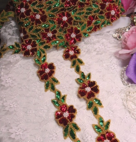 0246   Christmas Floral Sequin Beaded Trim 1.5"