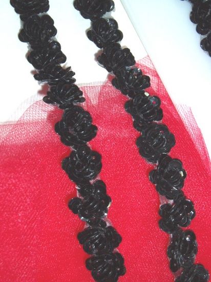 0248  Black Sequin Floral Trim 1/2"