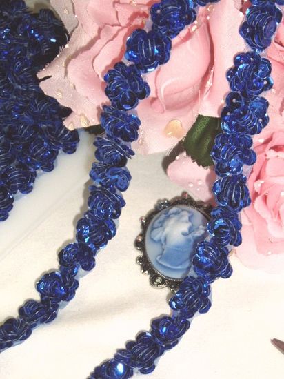 0248  Royal Blue Sequin Floral Trim 1/2"