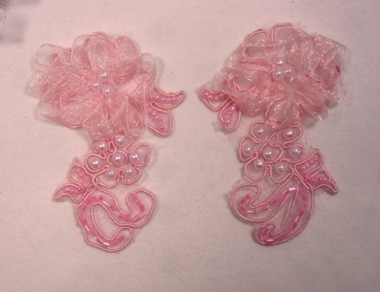 0269  Pink Pearl  Mirror Pair Beaded Applique 3"
