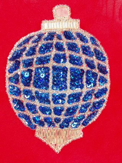 0307  Christmas Ornament Beaded Sequin Applique 4.5"