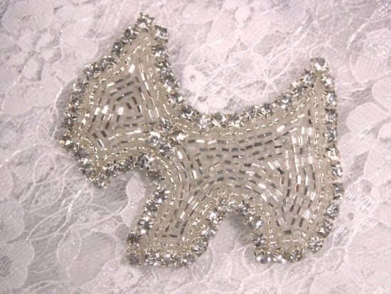 0328  Silver Rhinestone Scottish Terrier Scotty Dog  Beaded Applique 2.75"