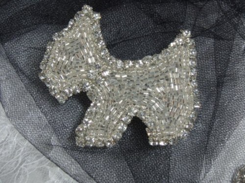 0328  Silver Rhinestone Scottish Terrier Scotty Dog  Beaded Applique 2.75"