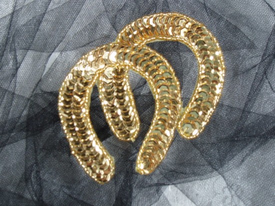 0331  Gold Western Horseshoe Sequin Beaded Applique 3.5"