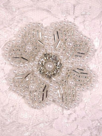 0343 Silver Pearl Beaded Rhinestone Beaded Applique 2"