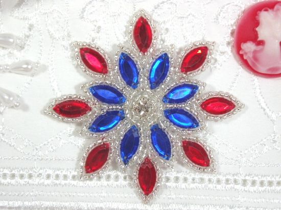 0348  Patriotic Snowflake Jewel Beaded Applique 3"