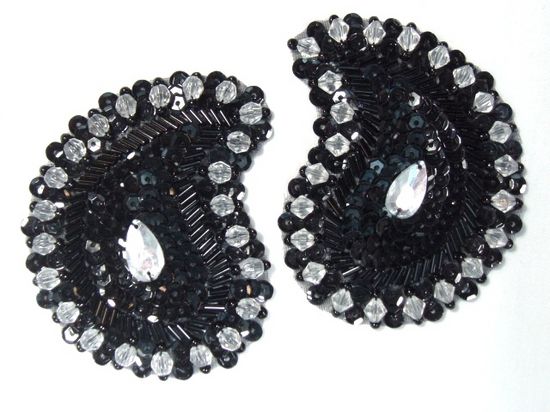 0361  Black Paisley Mirror Pair Beaded Sequin Applique 3.25"