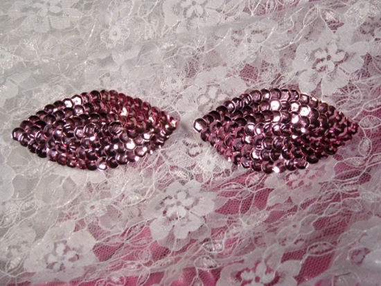 K8263  Set of ( 2 )  Mauve Rose Eye Pair Sequin  Appliques  2.5"