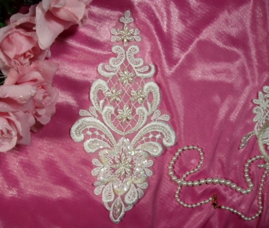 K30  White Venise Lace 9.25"  Beaded Applique