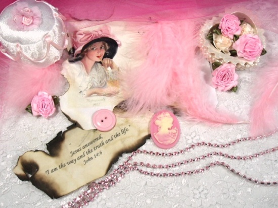 E2534  Light Pink Rose Elegant Rhinestone Chain Sewing Trim 1/8"