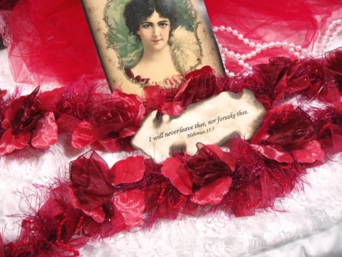 E5665 Red Rose Floral Stretchy Sewing Trim