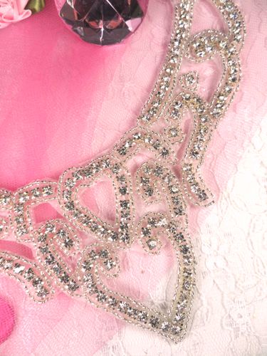JB12 Heart Collar Crystal Clear Silver Beaded Applique 7.5"