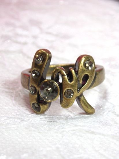 630 Clear Antique Gold Vintage Rhinestone Ring sz. 7.75
