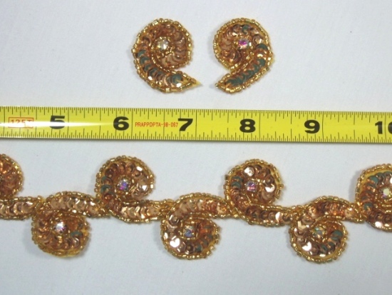 T8136  Gold Rhinestone Curl Sequin Beaded Trim