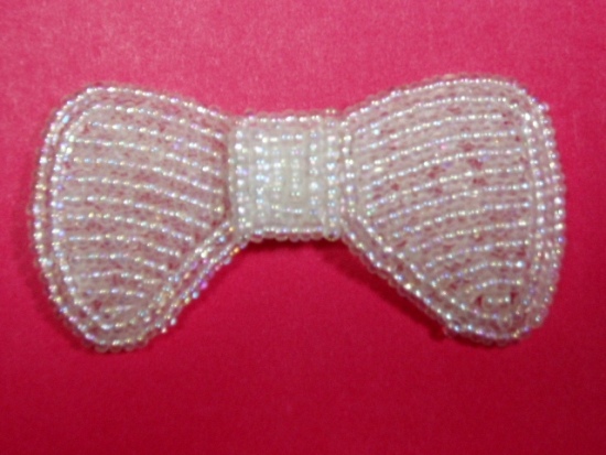 K8137A  Crystal Small Bow Beaded Applique 2.5"