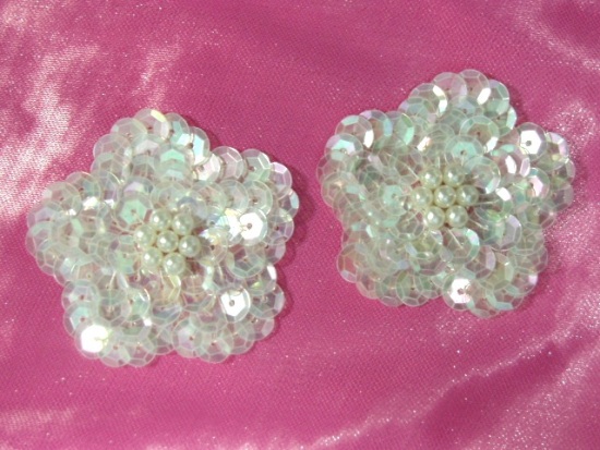 K8261 Set of (2) Crystal Ab Flower Pair Sequin Beaded Appliques 1.75"