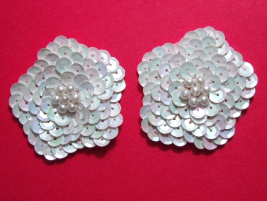 K8261  Set of (2) White AB Flower Pair Sequin Beaded Appliques 1.75"