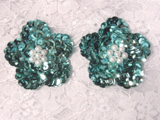 K8261 Set of (2) Teal Flower Pair Sequin Beaded Appliques 1.75"