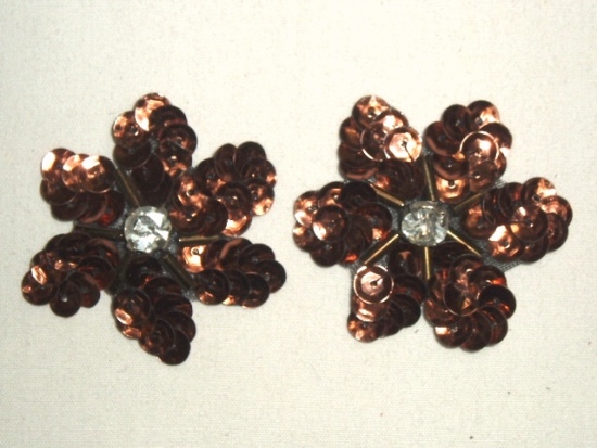 K8276  Set of 2 Bronze Rhinestone Floral Pair Sequin Applique 1.5"