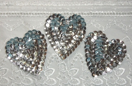 K8395A  Set of 3 Silver Heart  Sequin Applique 2"