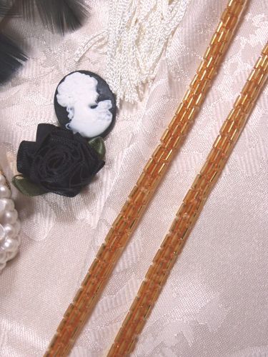 T8404  Gold Beaded Trim 1/4"