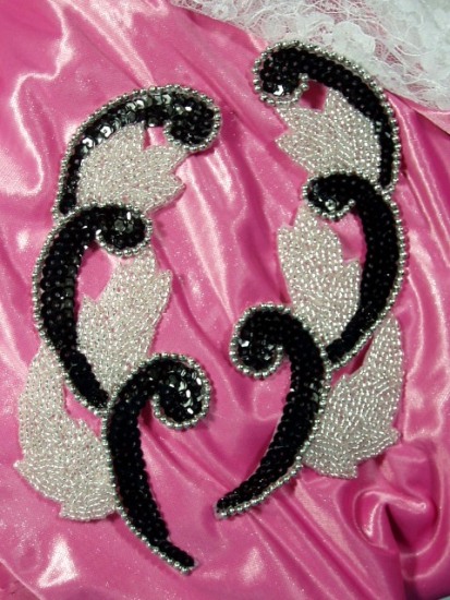 0070 Black Silver Mirror Pair Sequin Beaded Appliques 7"