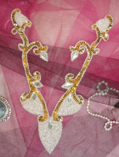 Gold Jeweled Collar Sequin Beaded Applique 0017