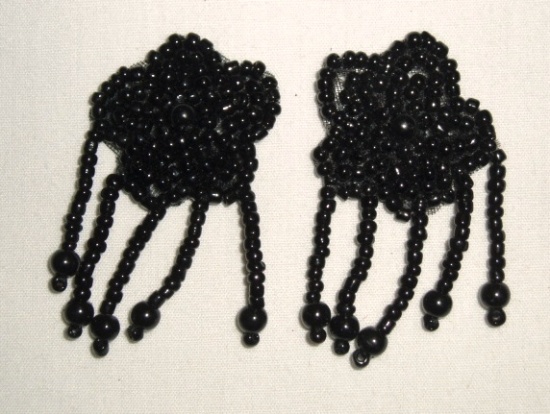 K8620  Black Floral Pearl Dangle Pair Beaded Appliques 1.5"