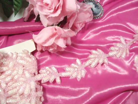 T8633 Pink Opaque Leaf  Vine Sequin Beaded Trim