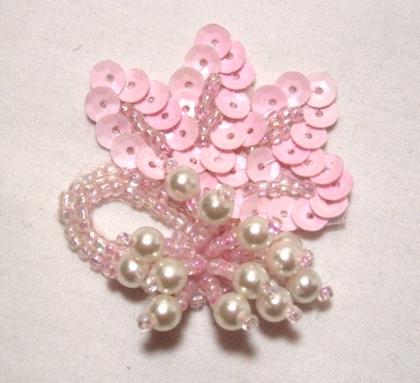 T8634  Pink Pearl Dangle Sequin Beaded Applique 2"