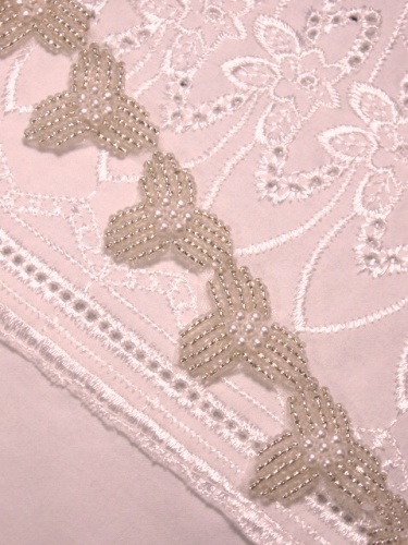 T8867  Silver Pearl Beaded Trim 1"