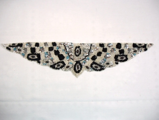 K8920   Silver Sequin Beaded Appliques 13.75"