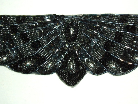 K8920   Gunmetal Sequin Beaded Appliques 13.75"