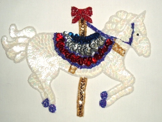 K9032  White Carousel Horse Sequin Beaded Applique 7"