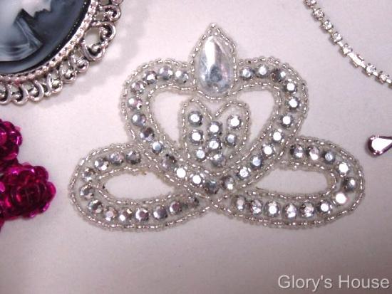 0025 Clear Rhinestone Crown  3" Sequin Beaded Applique