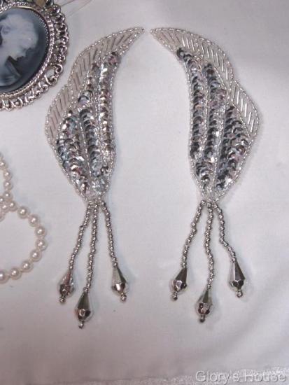 0052 Silver Epaulet Mirror Pr. 5" Sequin Beaded Applique