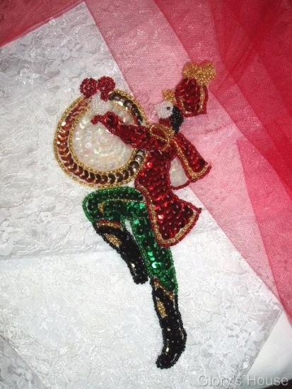 K8910  Christmas Drummer Boy Sequin Beaded Applique 7"
