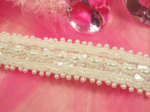 T9267 White Sequin Beaded Trim 1.25"